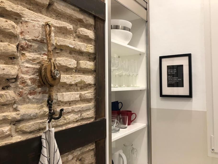 דירות ולנסיה Loft Con Estilo Y Terraza En Centro Historico מראה חיצוני תמונה